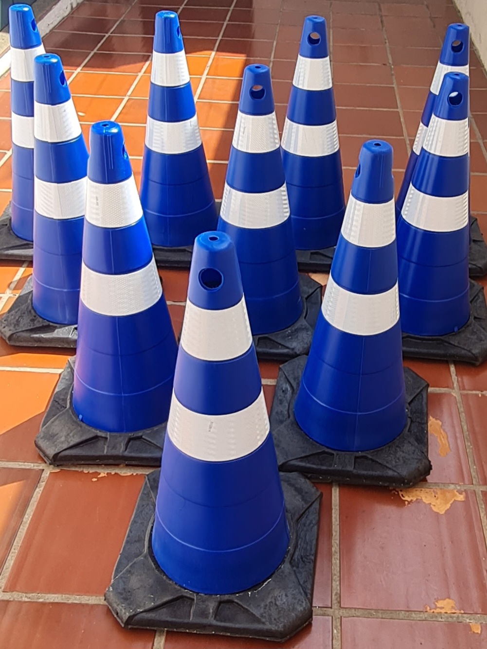 CONES DE TRNSITO - BASE QUADRADA